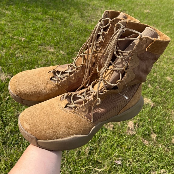 NWOT Nike SFB B1 Tactical Hiking Boots Size 13 - Picture 5 of 12